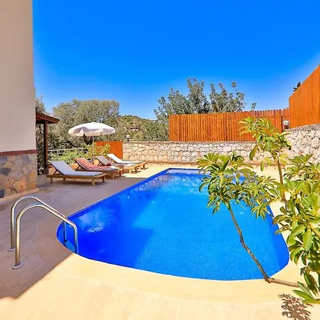 Vila Sari - Luxury With Private Pool & Jacuzzi Kaş
