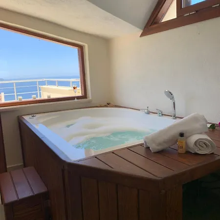 Sari - Luxury With Private Pool & Jacuzzi *