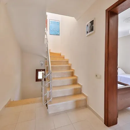 Sari - Luxury With Private Pool & Jacuzzi * Kaş